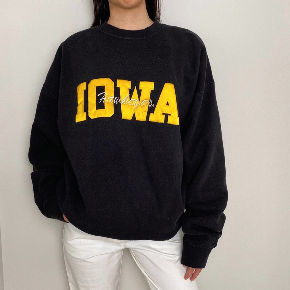 Vintage Iowa Hawkeyes crewneck sweatshirt